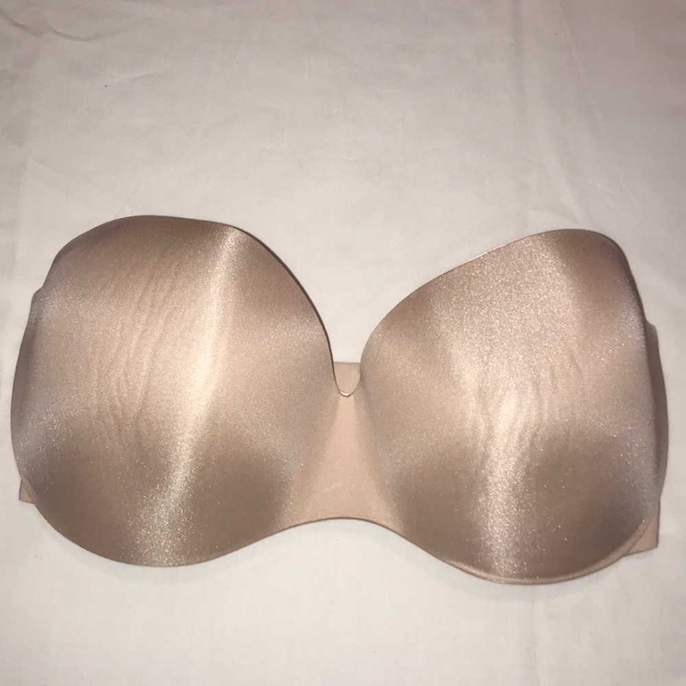Chantelle tan strapless bra